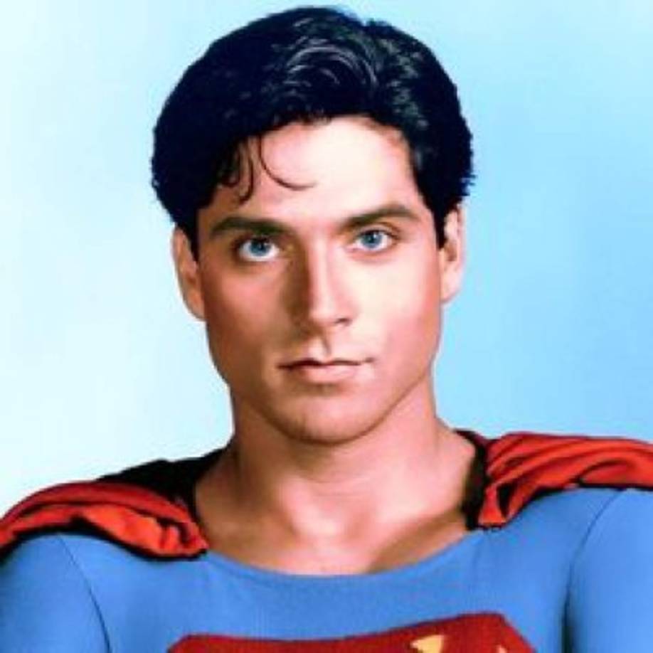 GERARD CHRISTOPHER<br/>El actor completó las tres últimas temporadas de la serie 'Superboy'. Tiene a su crédito la distinción de haberse puesto el traje más veces que nadie (durante 73 episodios completos), además de vestir el traje más parecido al que aparece en las historietas.