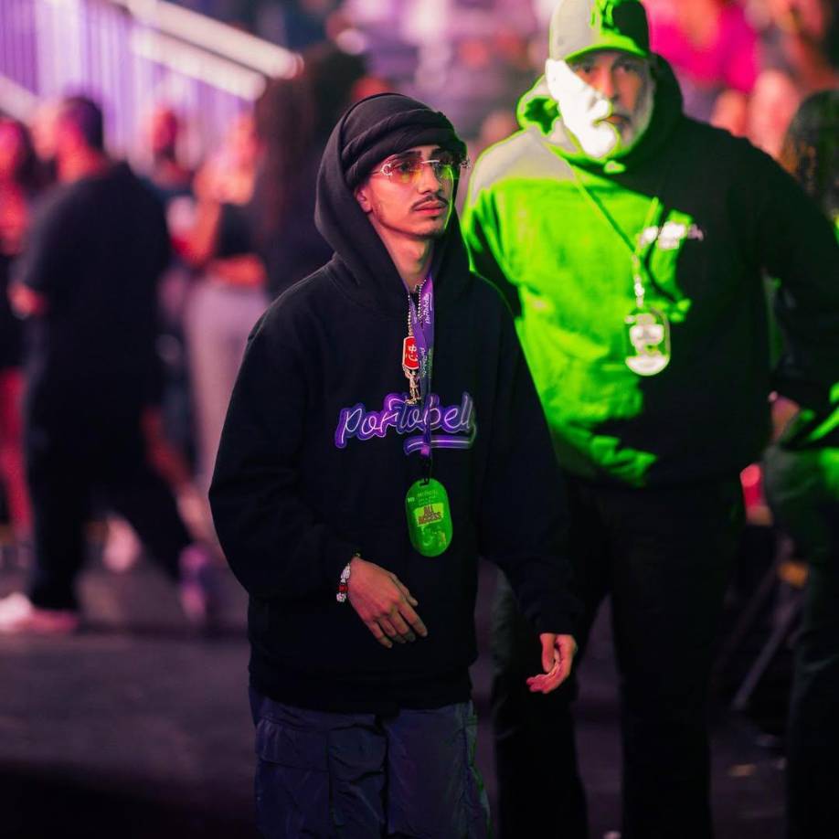 Por su parte, Austin Jr, comparte con cierta frecuencia en sus historias de Instagram fotos de su primogénito, pero hasta el momento no ha hablado públicamente sobre su nueva faceta como papá adolescente.