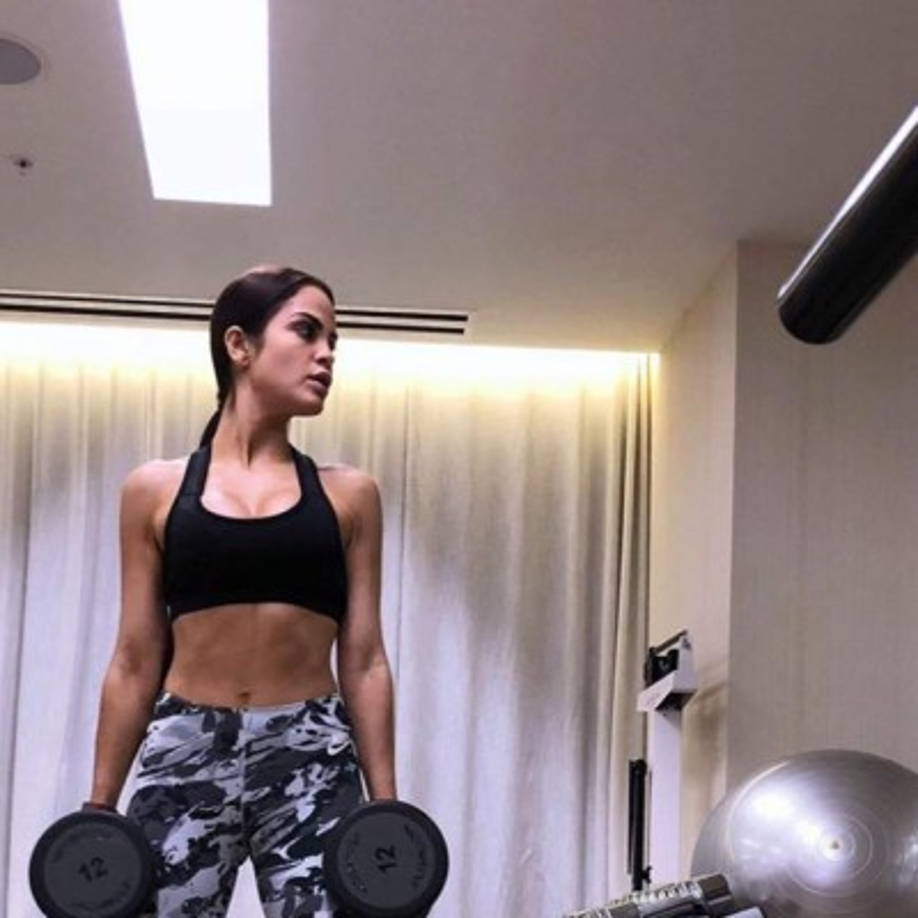 La sexy dominicana luce su cuerpazo en las redes sociales, en las que tiene más de 920 mil seguidores.