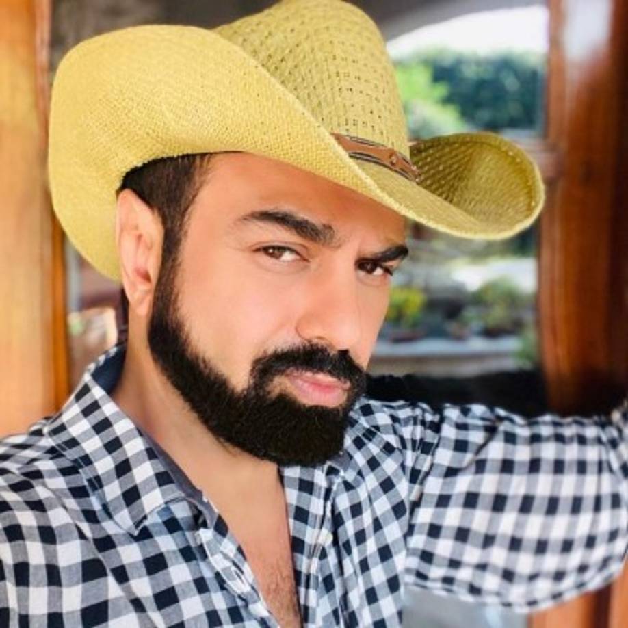 Sus fotos alcanzan hasta los 50 'me gusta', con piropos de sus seguidores.