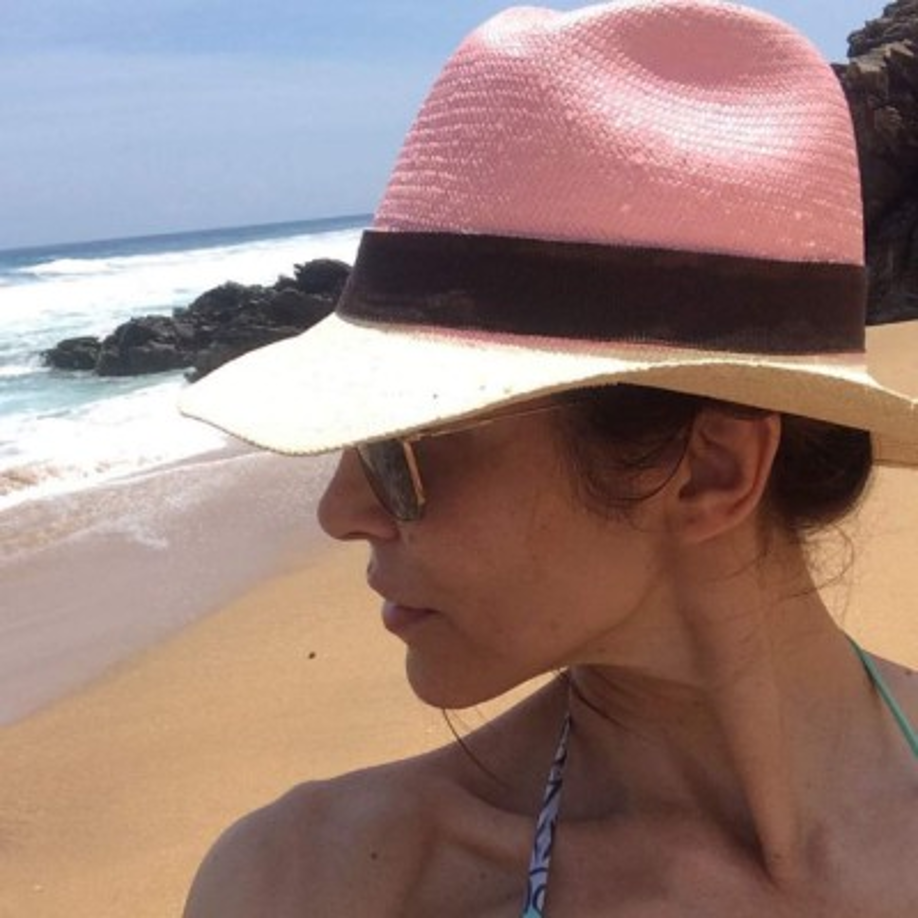 Lorena disfruta más que nunca los pequeños placeres de la vida.