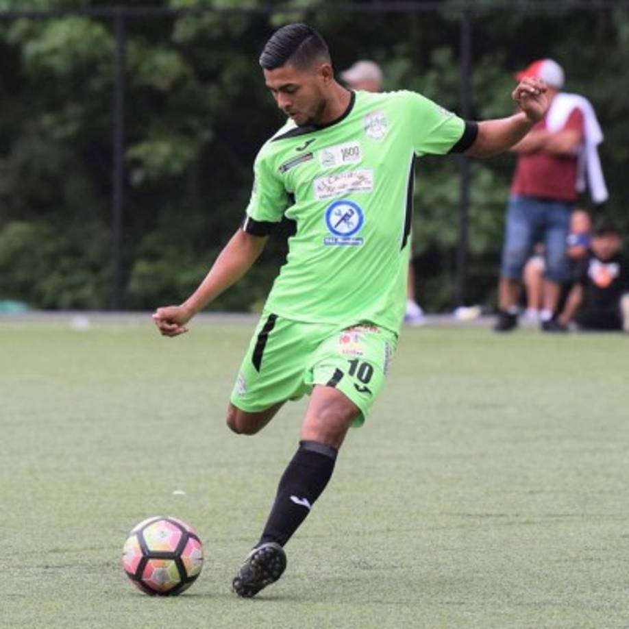 Romario Díaz: Ante la falta de oportunidad en la Liga Nacional, el volante hondureño está en Estados Unidos y juega en ligas burocráticas. Jugó en Marathón y Social Sol.