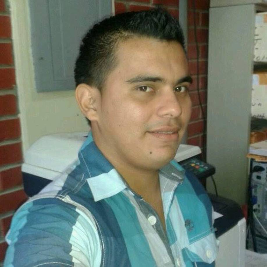 Sus amigos y parientes afirman que él no tenía problemas con nadie, sino que, al contrario, era un hombre cristiano y ejemplar. 