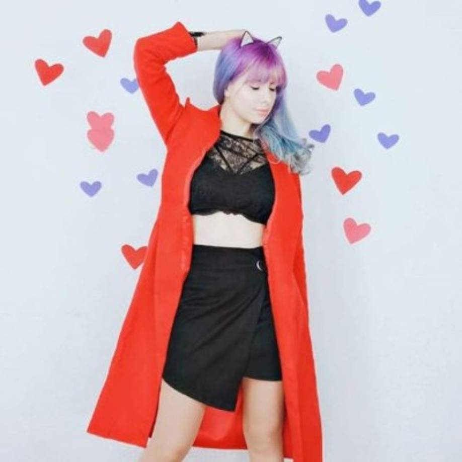 La joven mexicana es interprete de la Cumbia del Otaku.