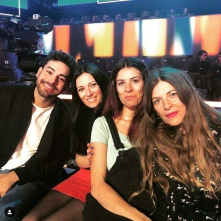 Premios Billboard Latinos: Mejor álbum pop de nueva generación (Hijas del Tomate).<br/><br/>Mayor canción tropical-salsa radiada por un dúo o grupo (Aserejé).