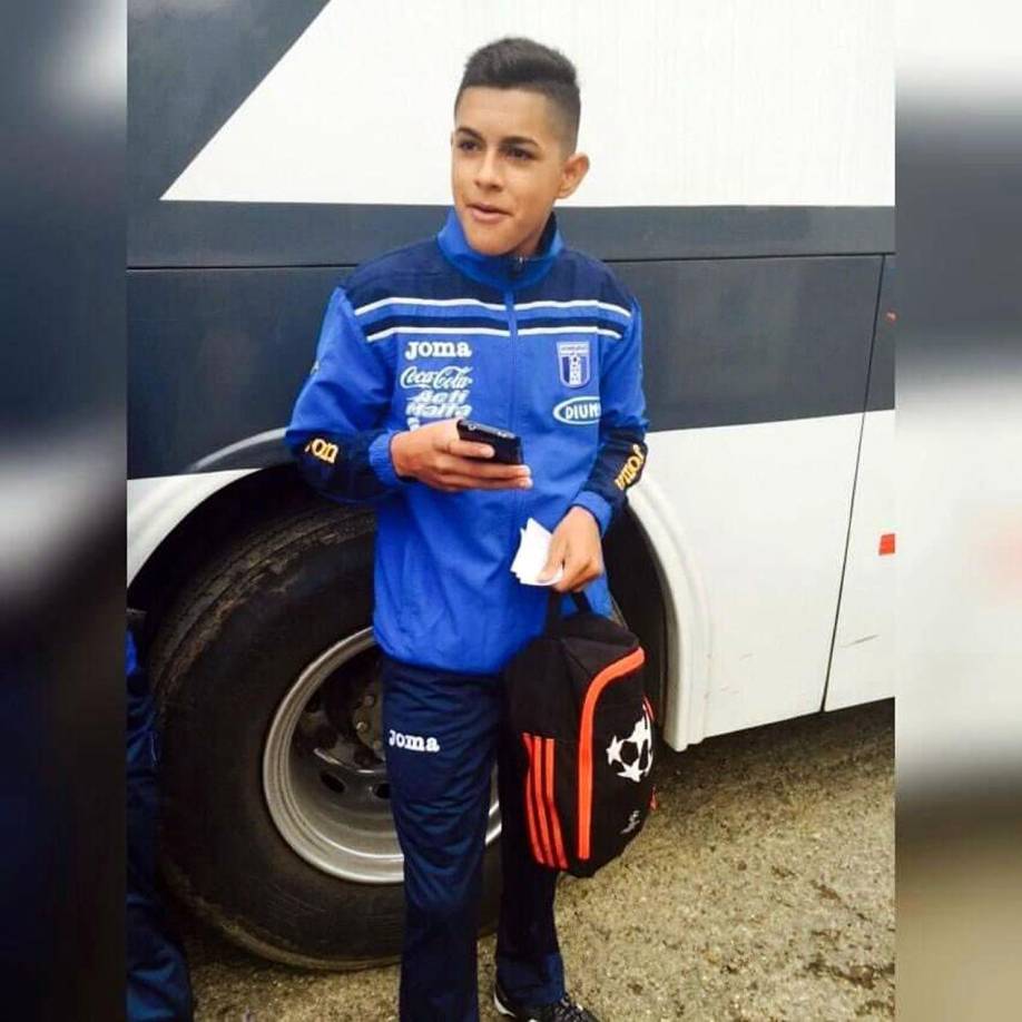 Luis Palma empezó a defender la camiseta de la Selección de Honduras desde la Sub-17, pasando por la Sub-20 y Sub-23 hasta llegar a la Mayor.