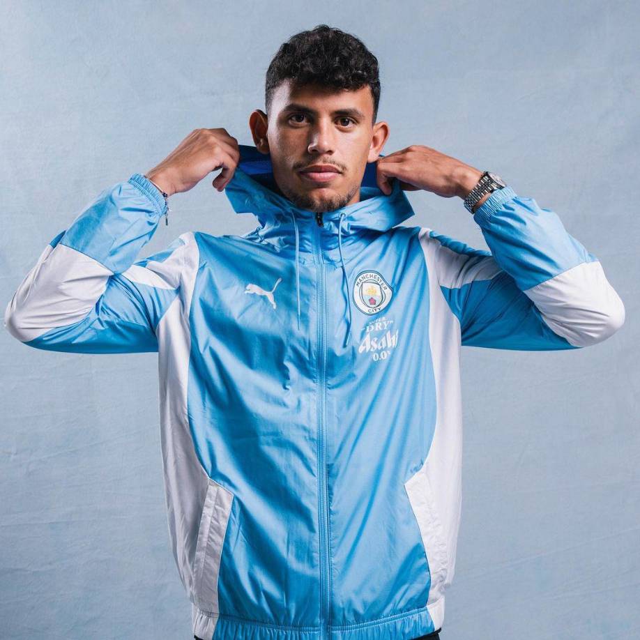  Ahora Nunes, formará parte del actual campeón de Europa y la Premier League.