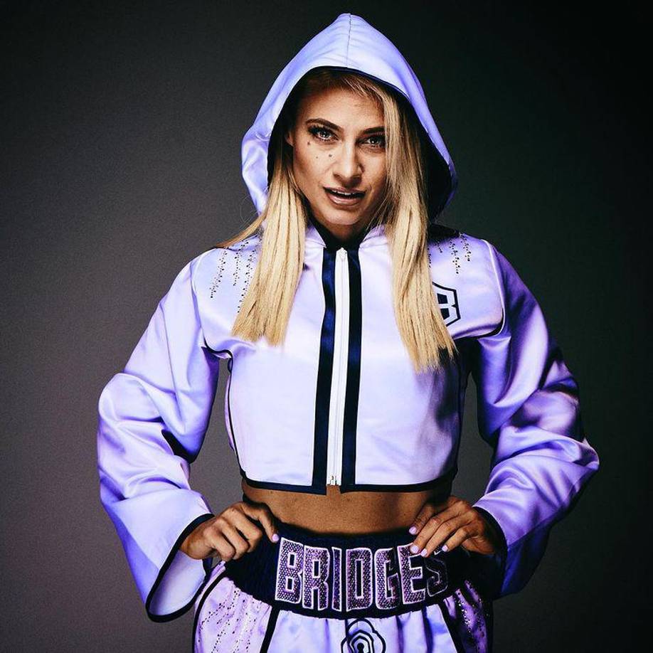 Y concluyó: “Tengo como 100 conjuntos de lencería. Quiero verme bien en la balanza”.