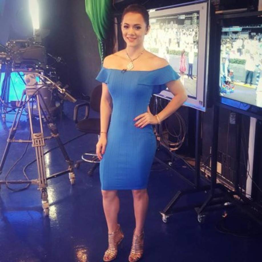 Zambrano es originaria de La Ceiba pero también vivió en San Juan Pueblo en Tela, luego en San Pedro Sula y actualmente en la capital hondureña.