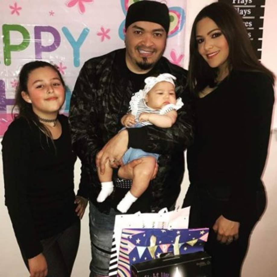 “Quiero esperar de tres a seis meses para recuperar la figura porque quedé un poquito redondita”, confesó risueña.