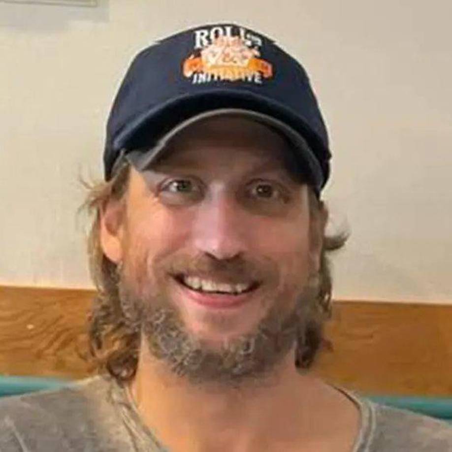  El atacante fue identificado como Anthony Nephew, de 46 años, quien se habría quitado la vida tras matar a cuatro miembros de su familia en Duluth, Minnesota, según reportes locales.