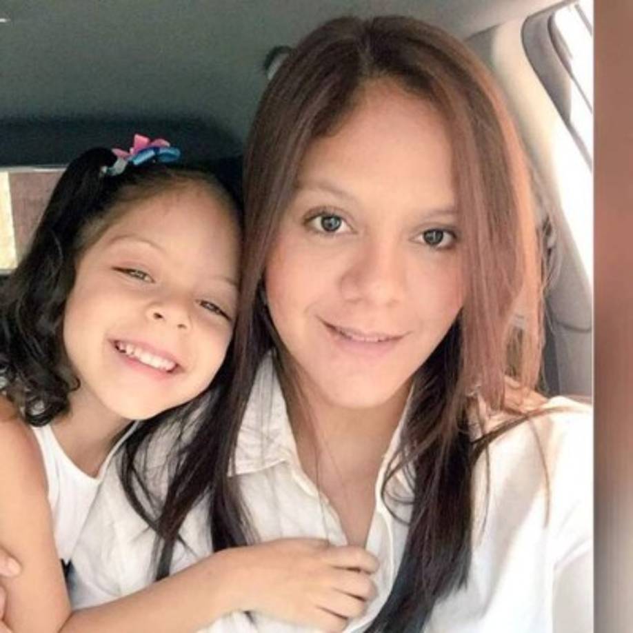 Jennipher y Johnny se casaron muy jovencitos y tienen una linda familia.