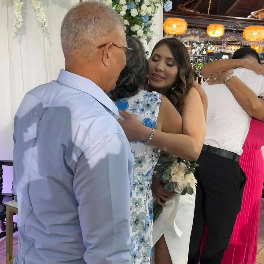 A la boda asistó el círculo más cercano del futbolista y su pareja. Fue una noche de felicidad y sonrisas.