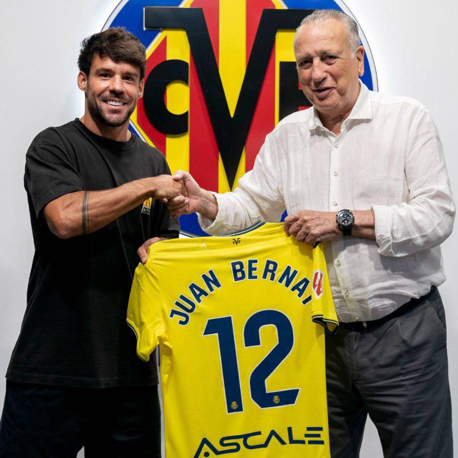 OFICIAL / Juan Bernat se convierte en nuevo jugador del Villarreal. 