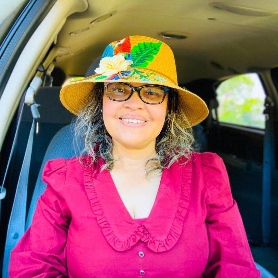 La científica Mary Lorena Vallecillo quien es reconocida internacionalmente por ser una de las creadoras de un revolucionario tratamiento para la distrofia muscular.