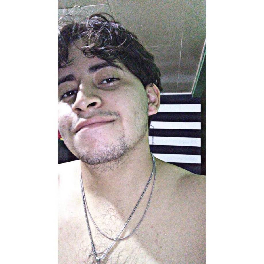 Se desconoce el origen del ataque mortal contra el joven, quien murió al instante y no pudo ser auxiliado.