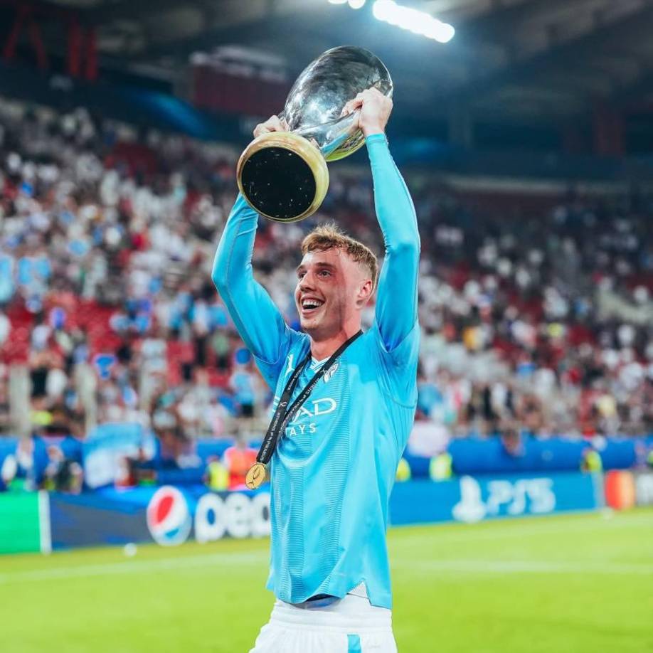 Pep sobre Cole Palmer: “La opinión que tenía cuando llegó es que se quería ir, pero ahora no sé qué va a pasar. No creo que vaya a pasar un préstamo. Se va a quedar o va a vender, pero creo un préstamo no va a suceder”.