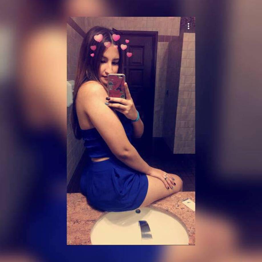 Tras varias horas en estado crítico, Cindy murió dejando una estela de luto entre sus familiares y amigos. 