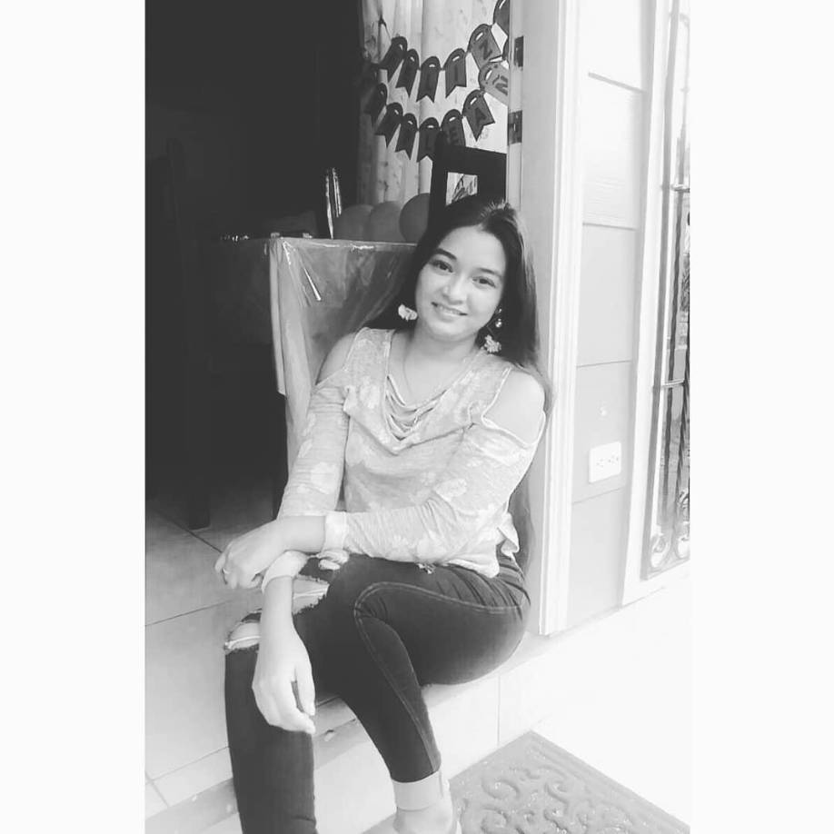 ”Ella llegó al hospital (de Puerto Cortés) caminando, pero estando ahí comenzó a convulsionar”, reveló.