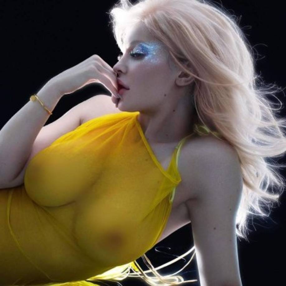 <br/>'Ahora siento que puedo ser más yo misma. Me siento mucho más libre. Me siento real y genuinamente feliz ahora mismo', agregó.<br/>