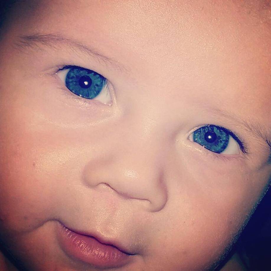 Cuando le informaron que Lucio murió, Páez fue a buscar a Espósito a su trabajo: las cámaras la registraron en el hotel Casino Club -donde trabajaba la madre de Lucio- a las 21.59. Había entrado a trabajar a las 19.57. Ambas fueron al hospital Evita y fueron detenidas horas más tarde, la madrugada del 27 de noviembre, en la propiedad en la que vivían con el menor.