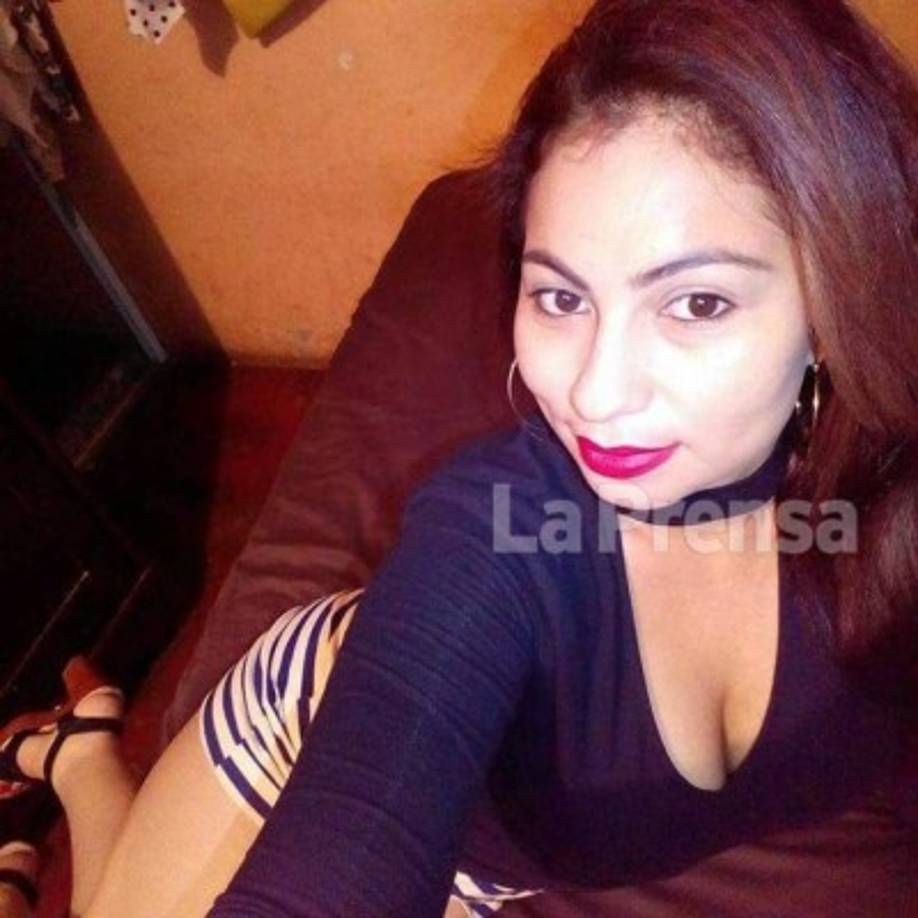 Verónica era bachiller en administración de empresas, estaba desempleada.