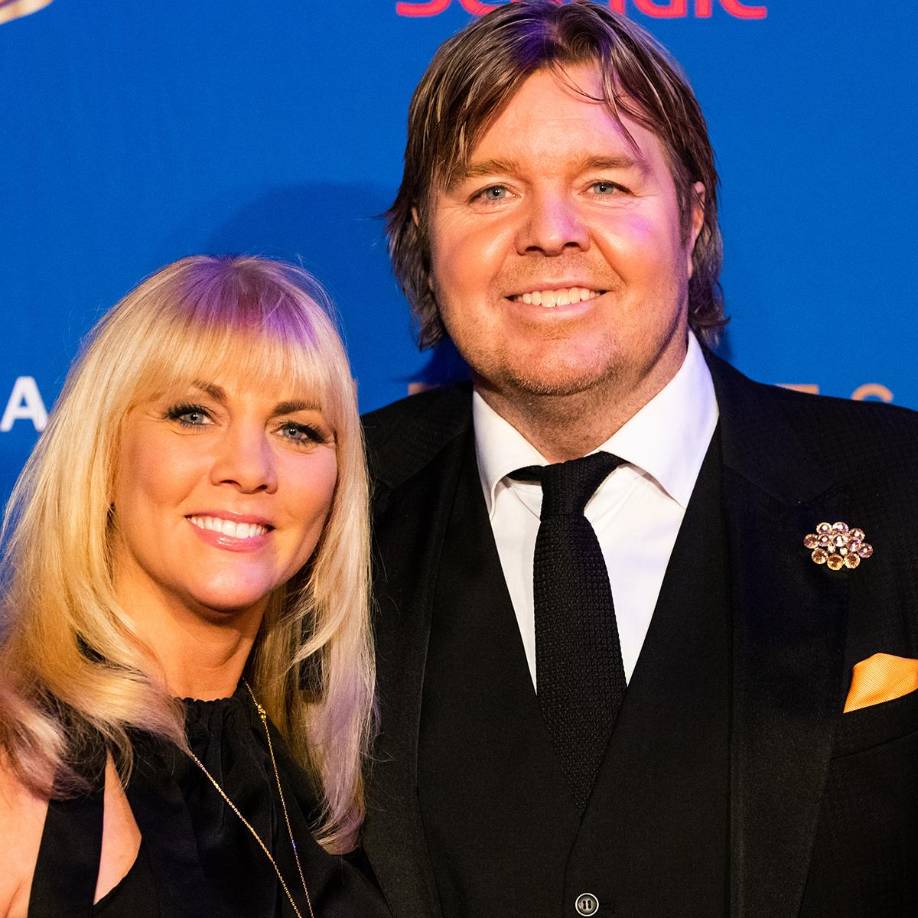 Para Tomas Brolin en su segundo matrimonio ya que estuvo casado con Annika Duckmark, modelo, conductora de televisión sueca y coronada Miss Suecia 1996. Se divorciaron en 2006.