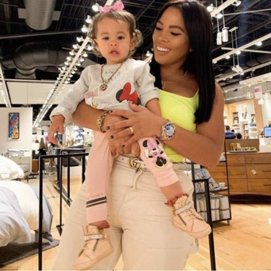 En aquel entonces, la jefa de la Fiscalía federal en la isla, Rosa Emilia Rodríguez, indicó que la operación se puso en marcha después de que aquel jurado federal presentara cargos contra 75 acusados, incluyendo a Nieves, por formar parte del grupo criminal.