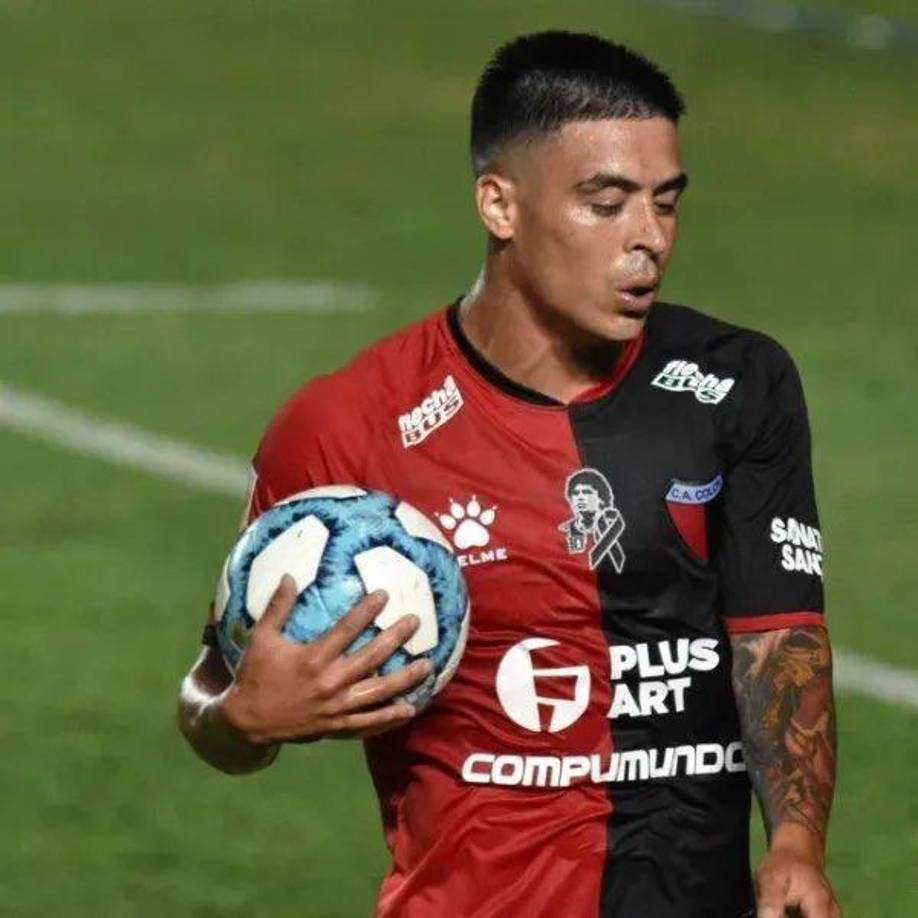 En el mismo dialogo, la pareja de Fernández relató qué fue lo que pasó con el atacante de 28 años de edad en los últimos días y antes de que fuera encontrado su vehículo con los vidrios rotos y sin un neumático.