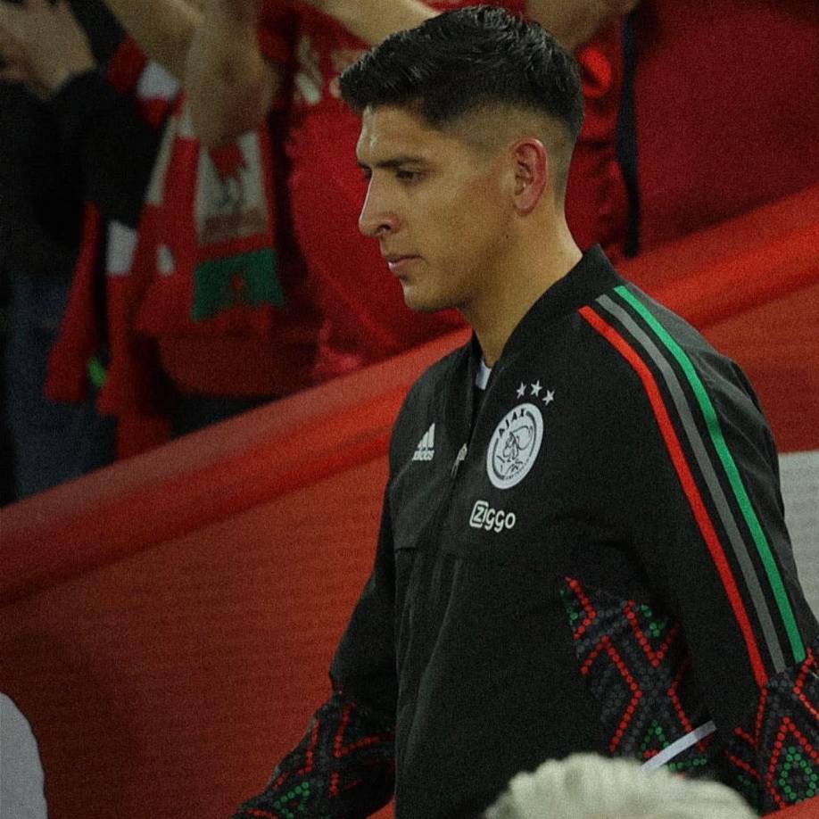 ¿Sorpresa? Barcelona vería en el mexicano Edson Álvarez al sucesor de Busquets y buscaría ficharlo en 2023. El jugador azteca destaca en el Ajax. 