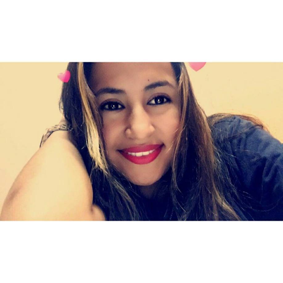 Desde pequeña contaba con enorme carisma, lo cual le valió a ganarse el cariño de quienes la conocieron. 