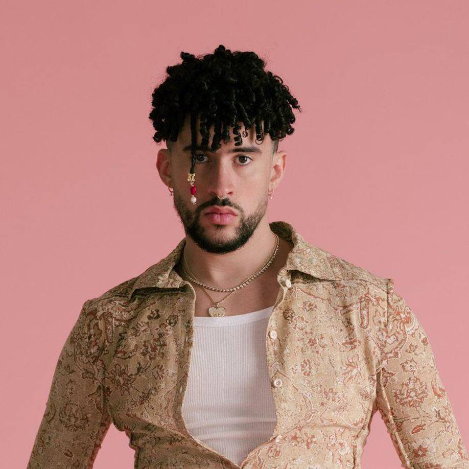 Su año de descanso y relajación continúa, aunque recientemente apareció en el tema veraniego con sintetizadores de Tainy, “Mojabi Ghost”. “K-POP”, al que llamó una colaboración de larga data con el rapero Travis Scott. Y posiblemente en octubre o noviembre sorprenda a sus fanáticos con un nuevo álbum, sin embargo, no lo quiso confirmar.