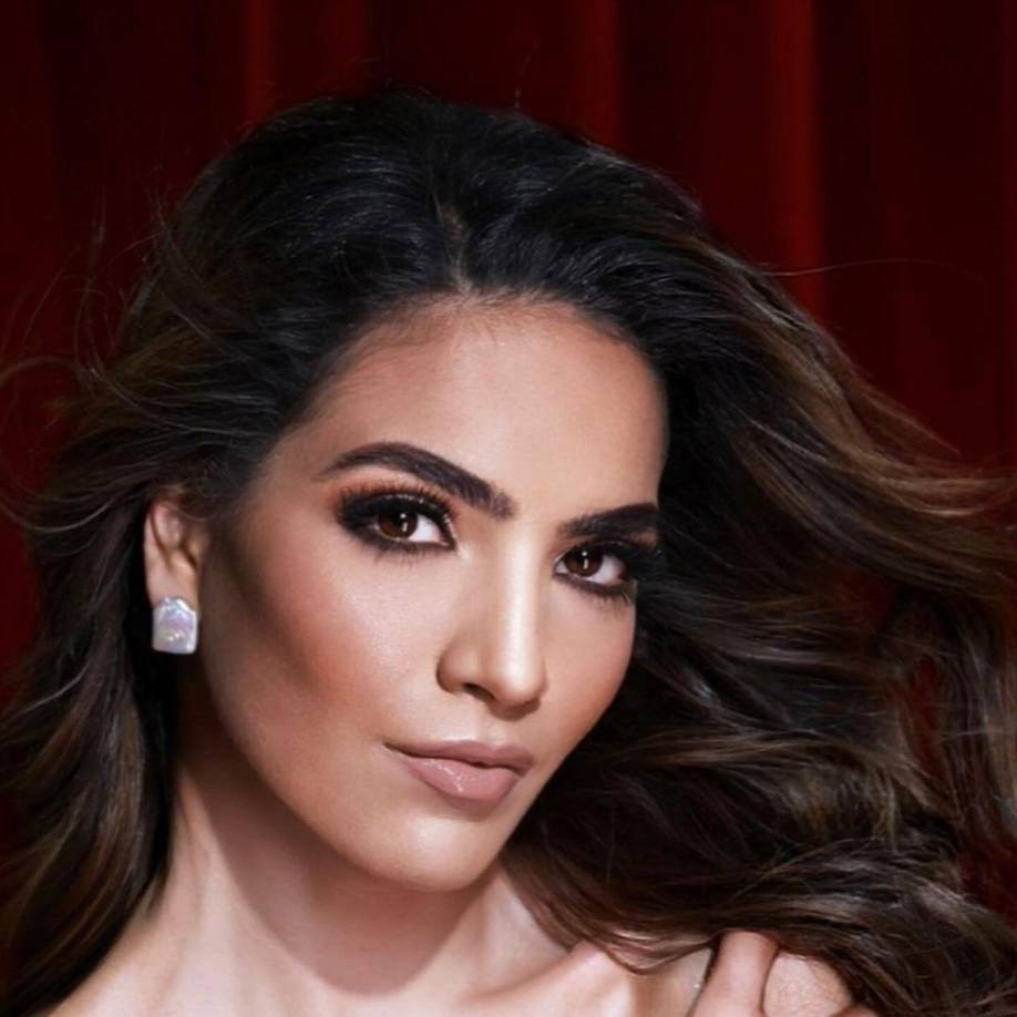 Krista Sansur está casada. En 2019 contrajo nupcias con Salvador García.