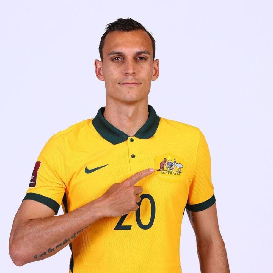 Después de conocerse la convocatoria y la ausencia del jugador, este recurrió a las redes sociales para expresar su opinión. 