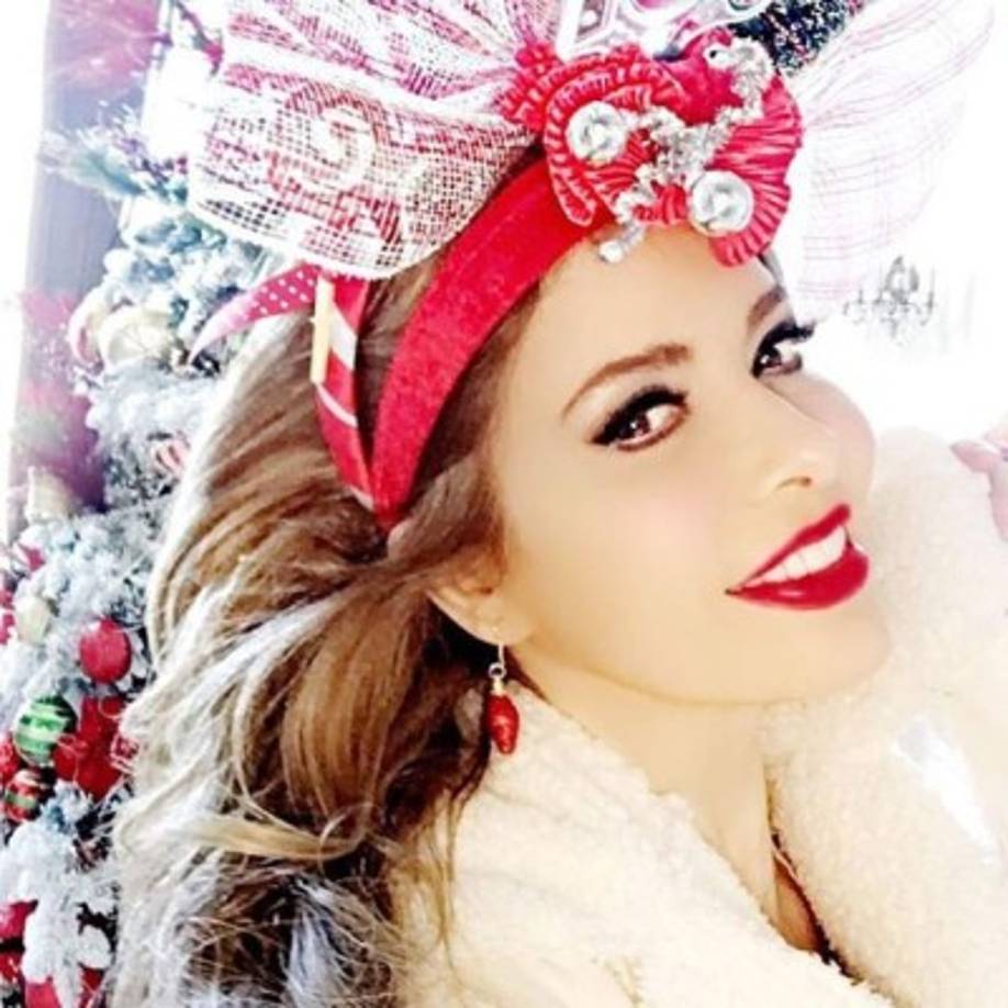 Gloria Trevi también presume su árbol.