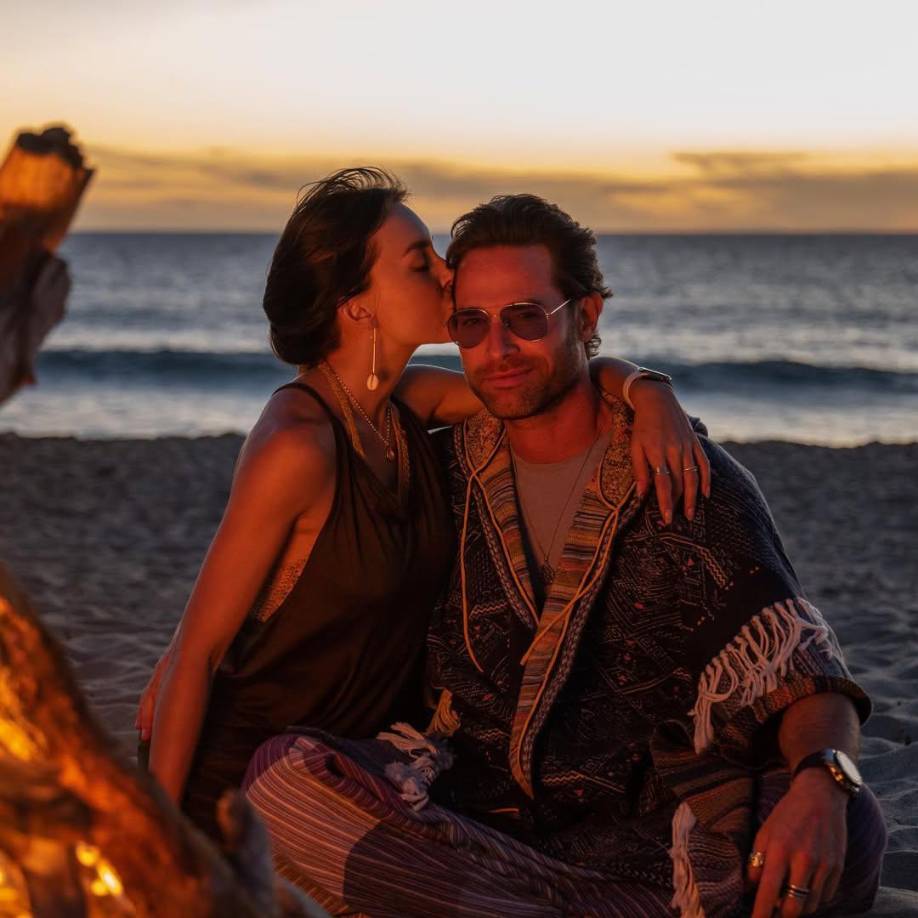 La relación entre Angelique Boyer y Sebastián Rulli no solo es un ejemplo en la industria del entretenimiento, sino también una muestra de cómo el amor puede prosperar en un ambiente de libertad y confianza mutua.