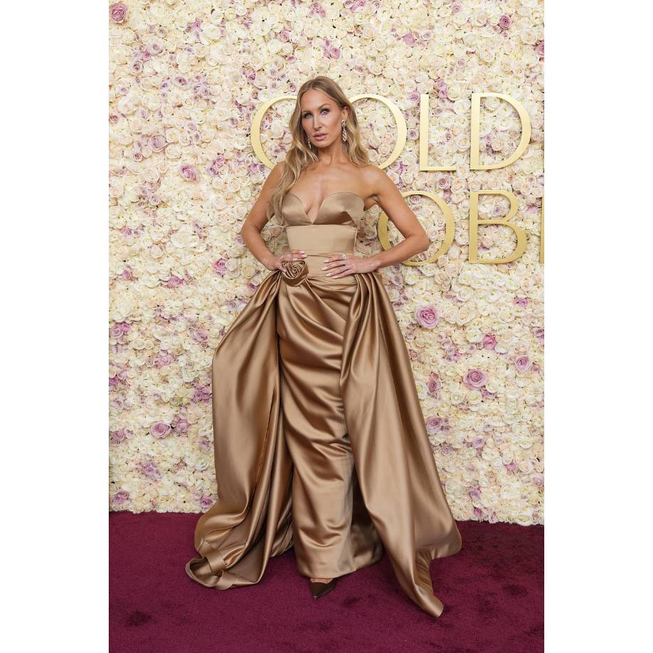 Recientemente, <b>terminó su gira mundial de comedia </b><i><b>THE GOOD GIRL</b></i><b> y actualmente se encuentra en su gira </b><i><b>ALIVE AND UNWELL</b></i><b> por todo el país, la cual continuará hasta mayo de 2025.</b>