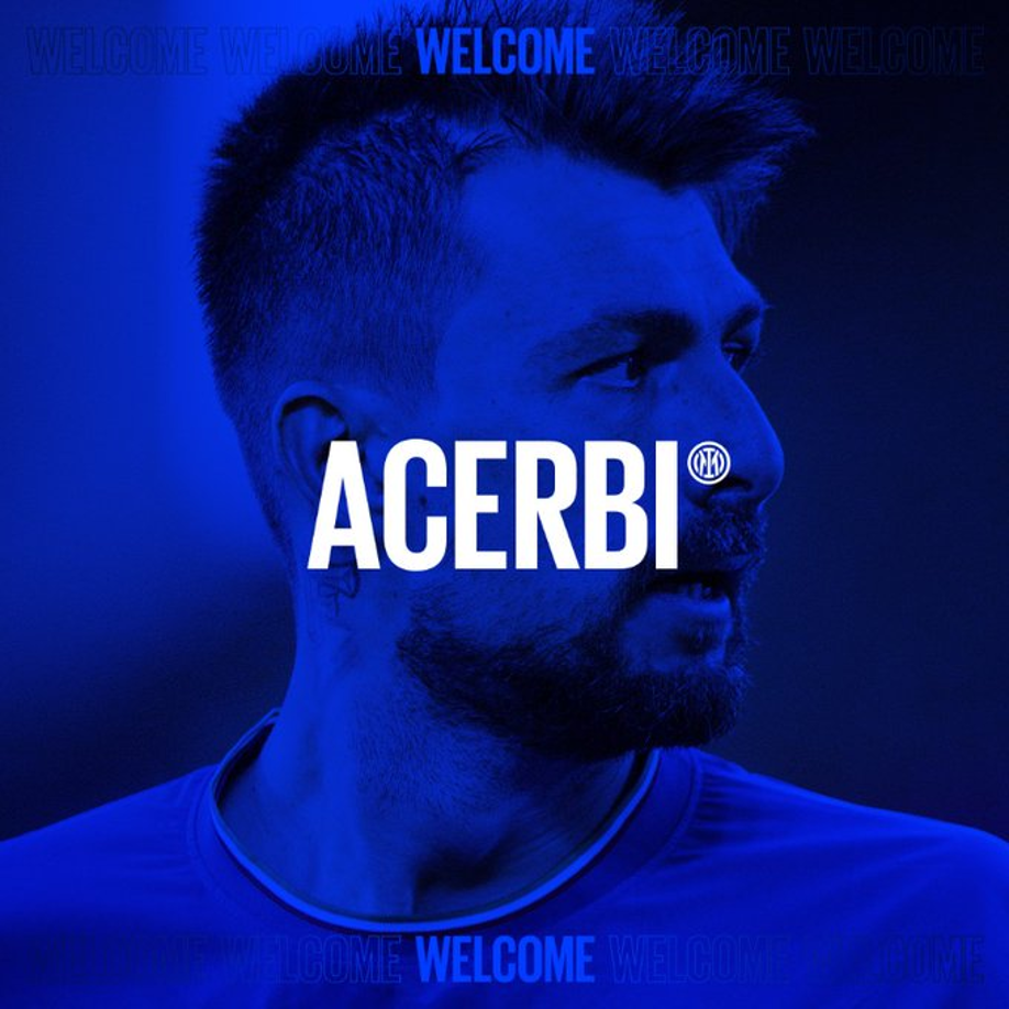 El defensor italiano Francesco Acerbi es nuevo jugador del Inter, llega procedente del Lazio.