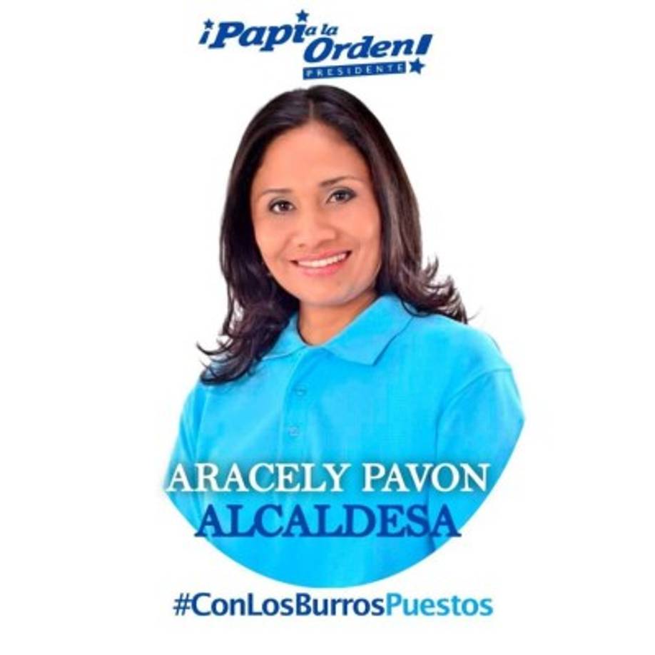 Aracely Pavón es la actual alcaldesa de Potrerillos, Cortés, por la corriente Unidad y Esperanza de Nasry Asfura. Votará en el CEB Marco Aurelio Soto a las 9:00 am.