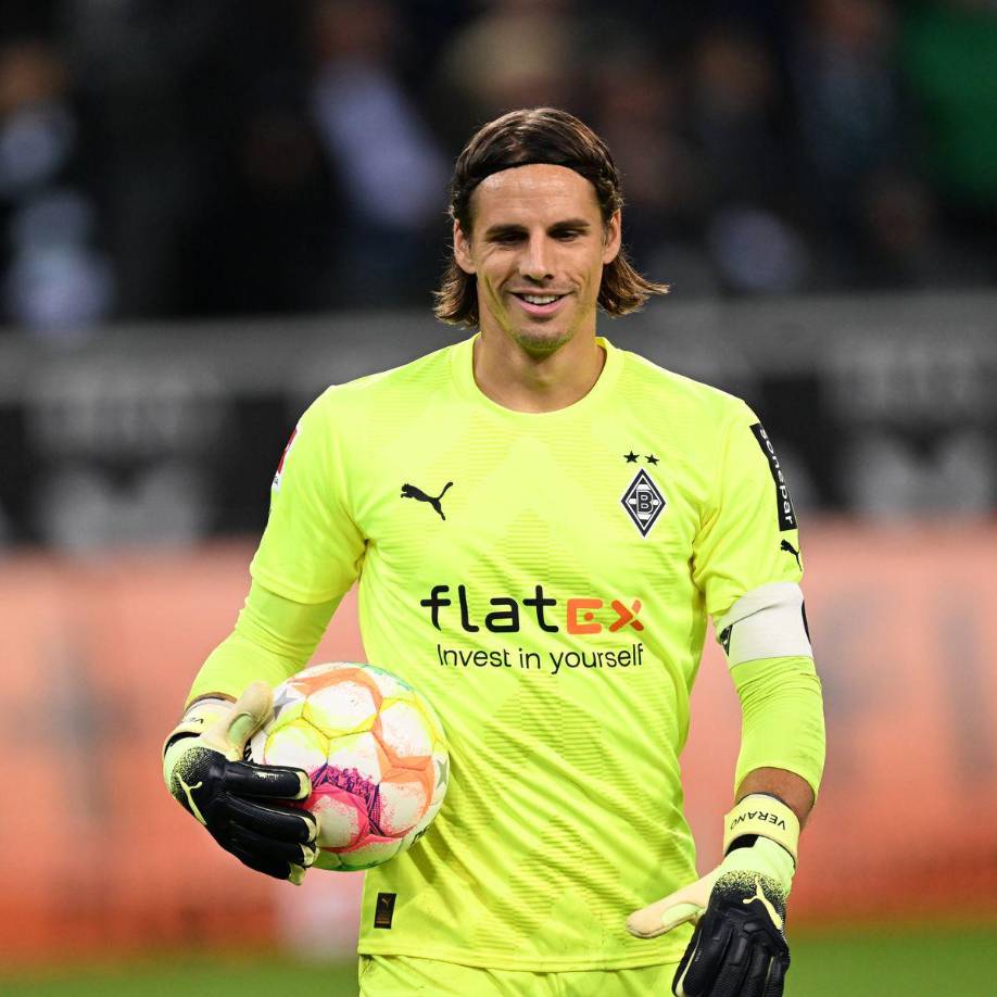 Yann Sommer, hasta ahora en las filas del Borussia Monchengladbach, firmará con el Bayern Múnich hasta junio de 2025. El club bávaro pagará 8 millones de euros fijos más 1,5 en variables, tal y como informó ‘Blick Sport’.