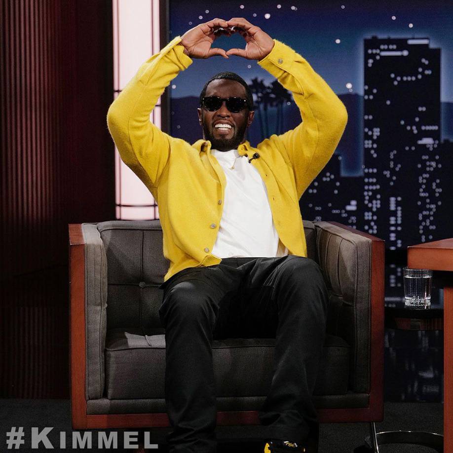 Dos jueces han concluido que <b>es un peligro para la comunidad y un riesgo de huir </b>y por esa razón permanece en una prisión hasta el inicio del juicio en mayo de 2025. Sus abogados presentaron recientemente una tercera solicitud de libertad bajo fianza después del rechazo de dos intentos anteriores, incluida una propuesta de fianza de 50 millones de dólares.