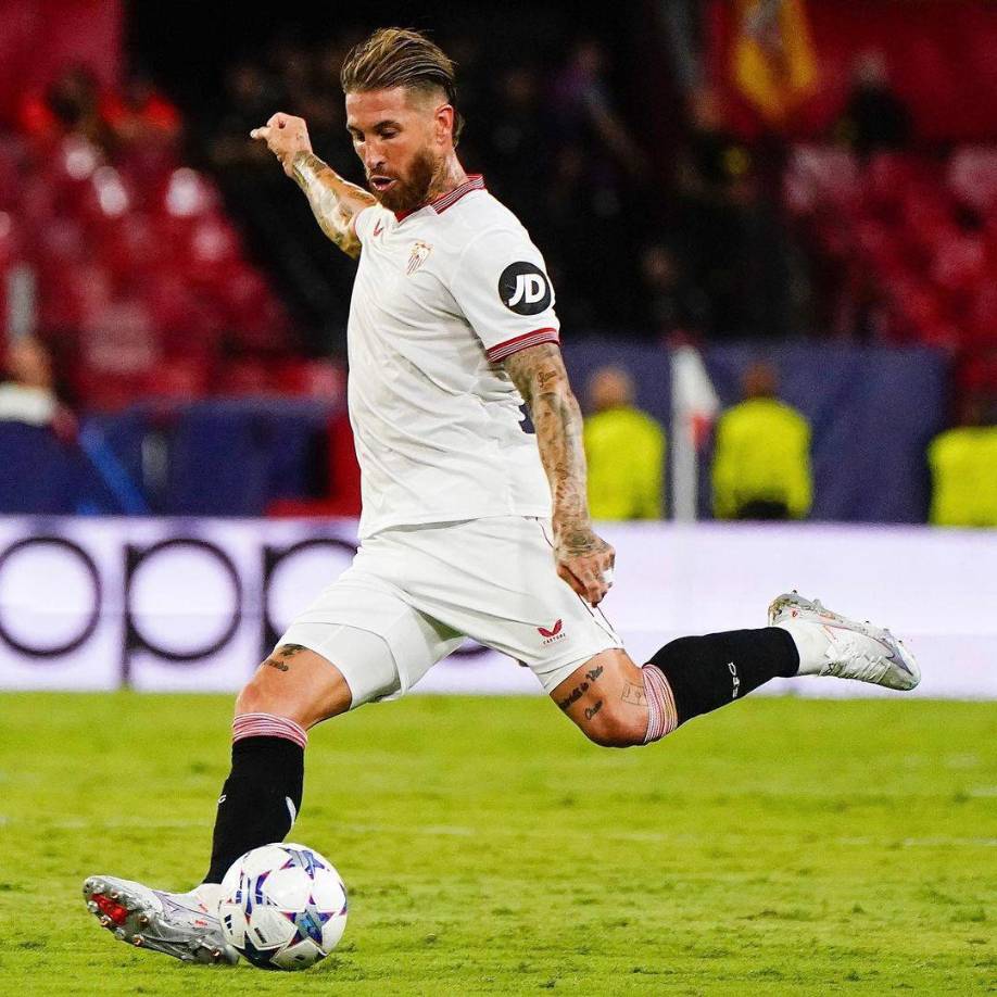 Los ladrones se llevaron prendas y complementos de lujo, así como dinero en efectivo.