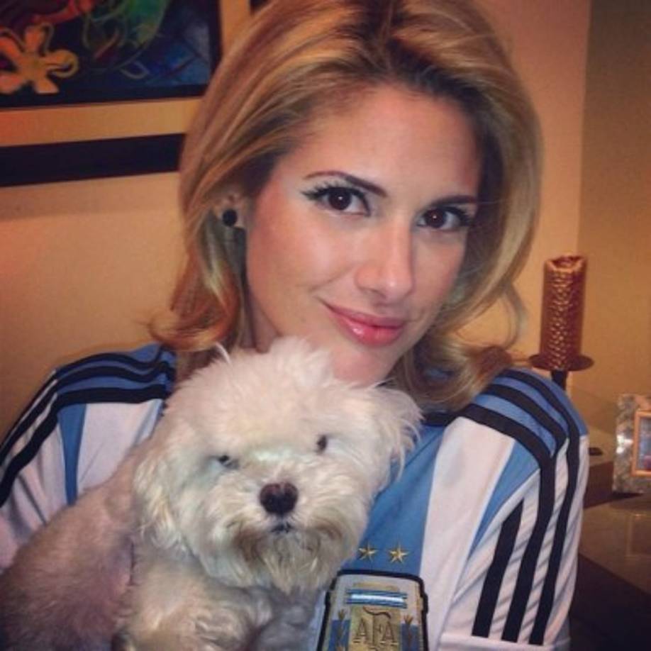 Su nuevas curvas llamaron la atención de los editores de la revista Playboy que le propusieron posar desnuda, pero Alessandra dijo no.