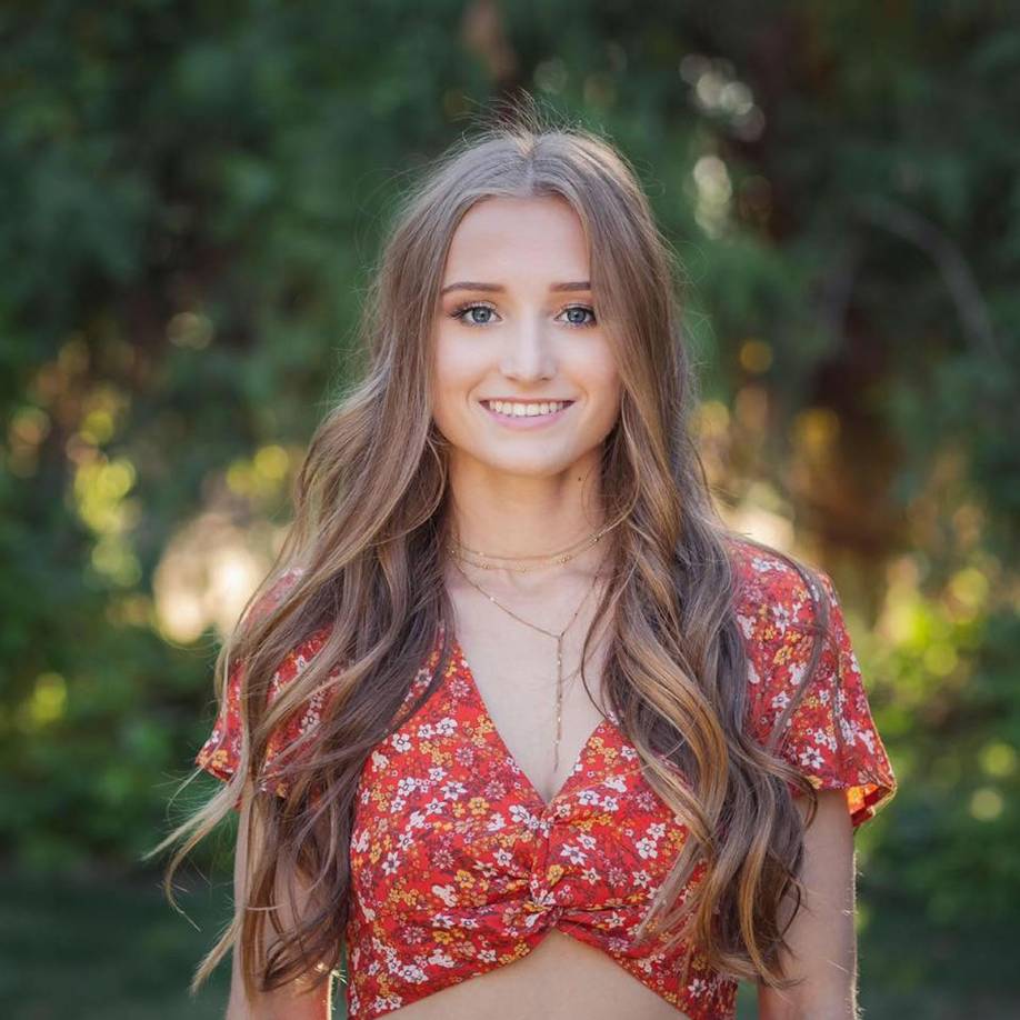 “Ella se preocupaba profundamente por quienes la rodeaban, tenía un corazón noble y fue un modelo a seguir para muchos. Shelby era verdaderamente única y será profundamente extrañada por todos en la comunidad de Cal Poly. Nuestras condolencias para su familia y amigos”, comentan desde el centro.