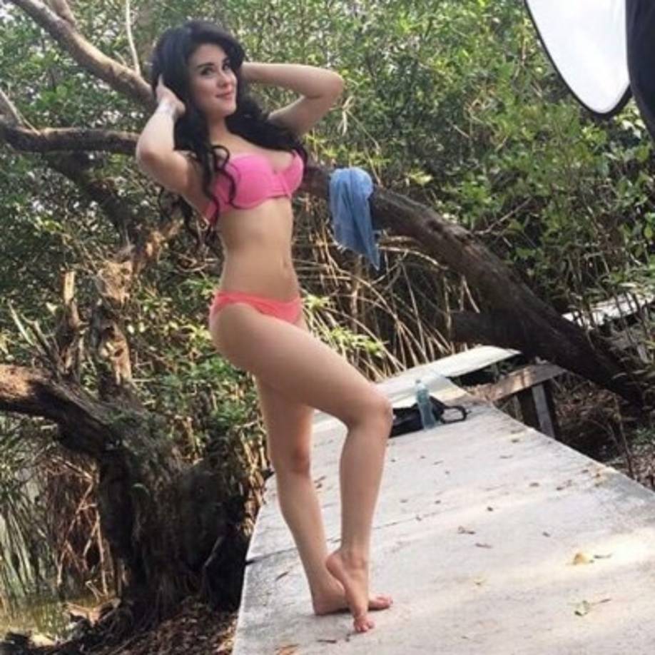 Acostumbra a mostrar fotos de su figura.