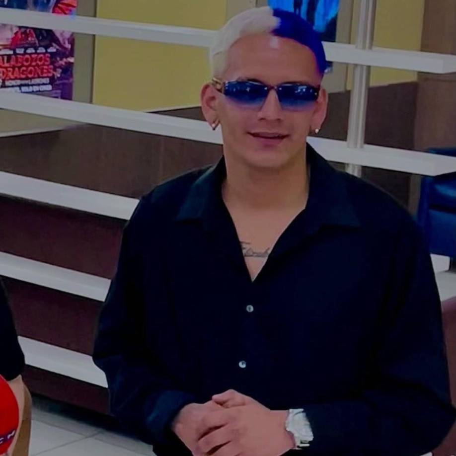 En un video que posteriormente eliminó de sus redes sociales, “Neekii Cruuz” admitió haber sido un enfermo alcohólico y drogadicto durante los últimos ocho años.