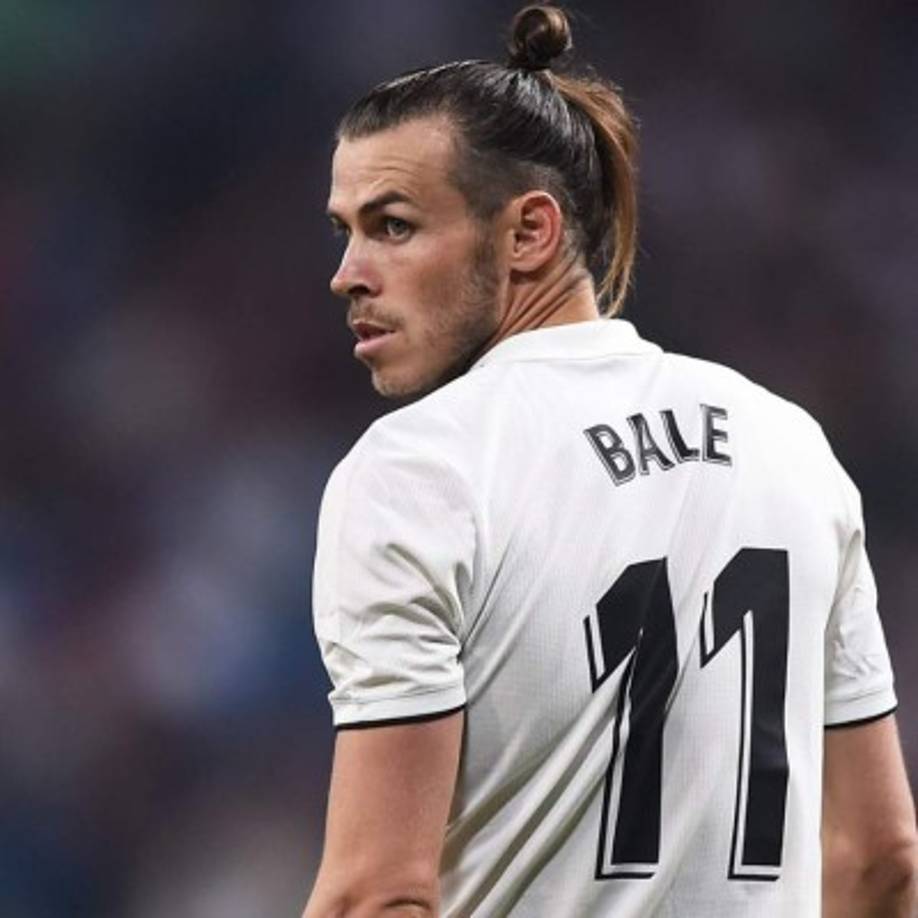 El portal TeamTalk recogió esta misma semana palabras de una persona cercana al entorno del jugador del Real Madrid, Gareth Bale, que confirmó el interés de ambas partes. 'Es una transferencia que atrae a todos los implicados y al propio jugador. ¿Quién no querría jugar en el Bayern de Múnich?', declaró. Eso sí, en el Bernabéu no le dejarían salir por menos de 100 millones de euros.