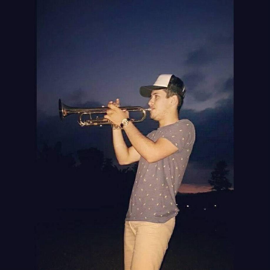 “Un joven con un gran futuro, no hay palabras para expresar lo que sentimos”, agregaron. 