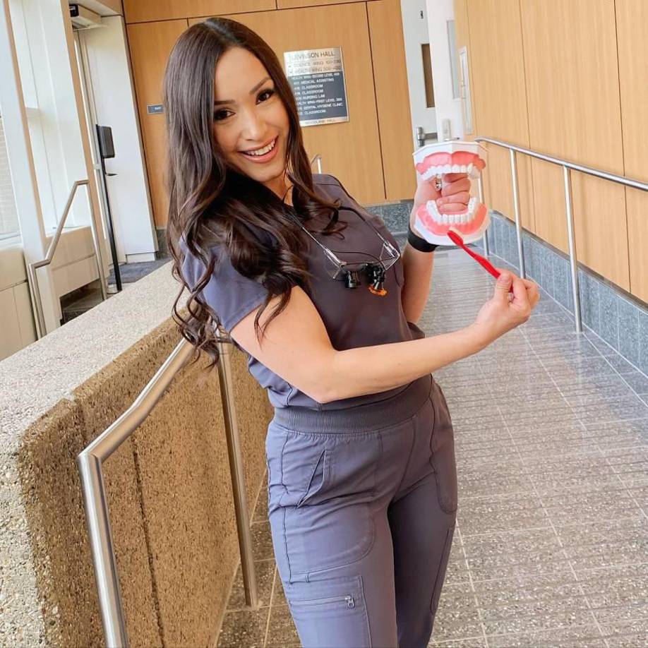 Mabiza ejerce su especialidad y también combina entrenar en los gimnasios en sus tiempos libres.