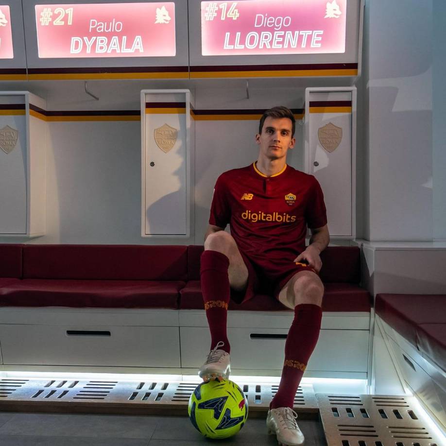 Diego Llorente - El defensa internacional español jugará lo que resta de temporada en la Roma cedido por el Leeds United, anunció el club de la capital italiana este martes en un comunicado. El central, de 29 años, formado en la cantera del Real Madrid, debutó con el conjunto blanco precisamente de la mano del portugués José Mourinho, actual entrenador del club italiano.